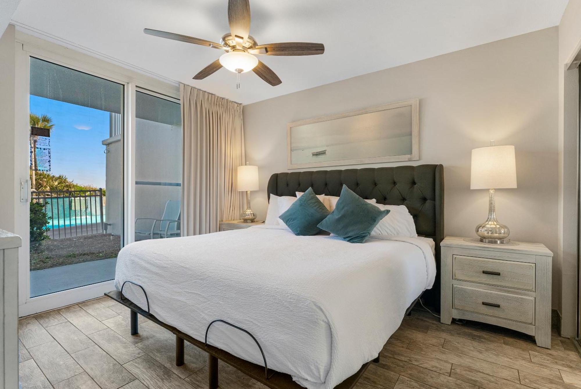 Pelican Beach Resort By Panhandle Getaways Destin Room photo