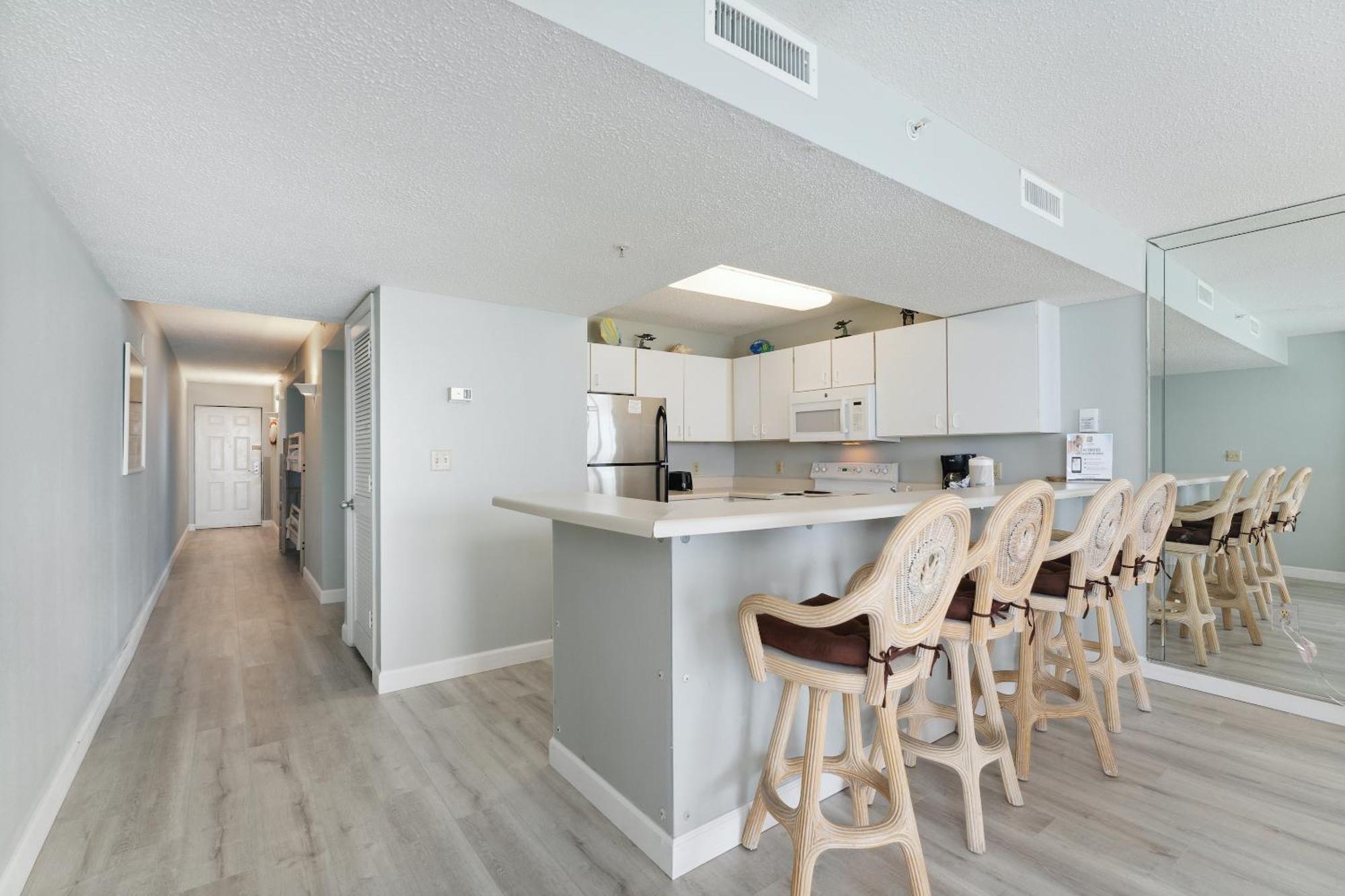 Pelican Beach Resort By Panhandle Getaways Destin Room photo